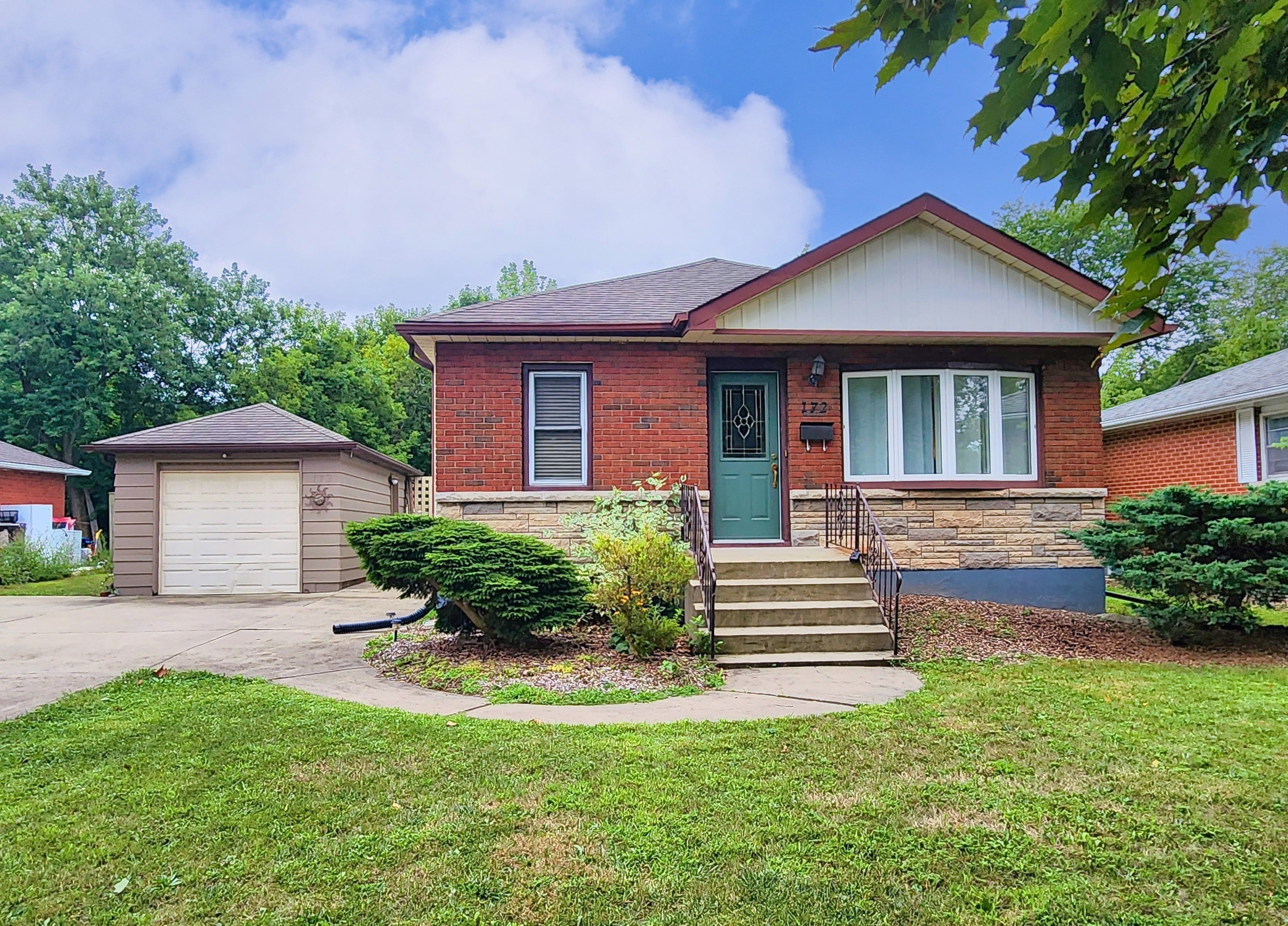 172 Glendale Avenue - B2